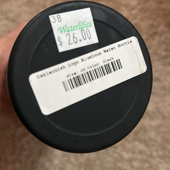 Oaklandish black aluminum water bottle - Picture 3 of 9